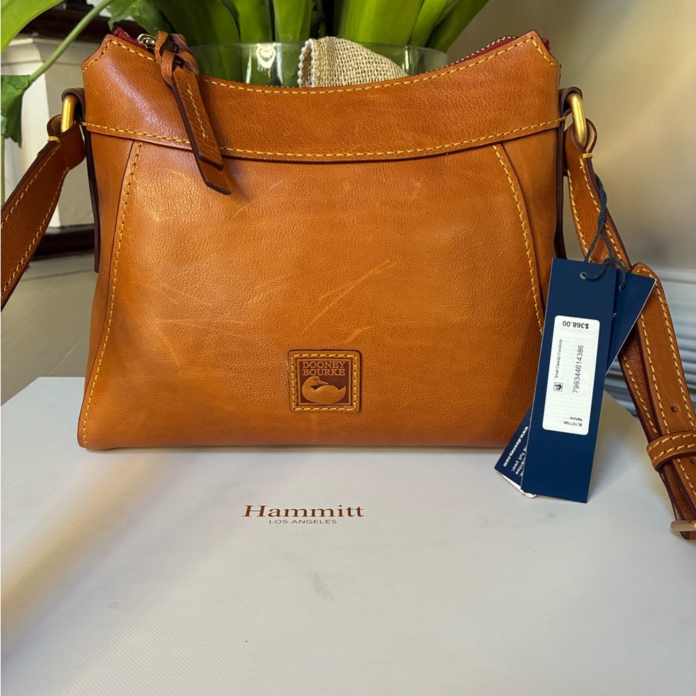 Dooney & Bourke Small Cassidy Crossbody - Natural Florentine
